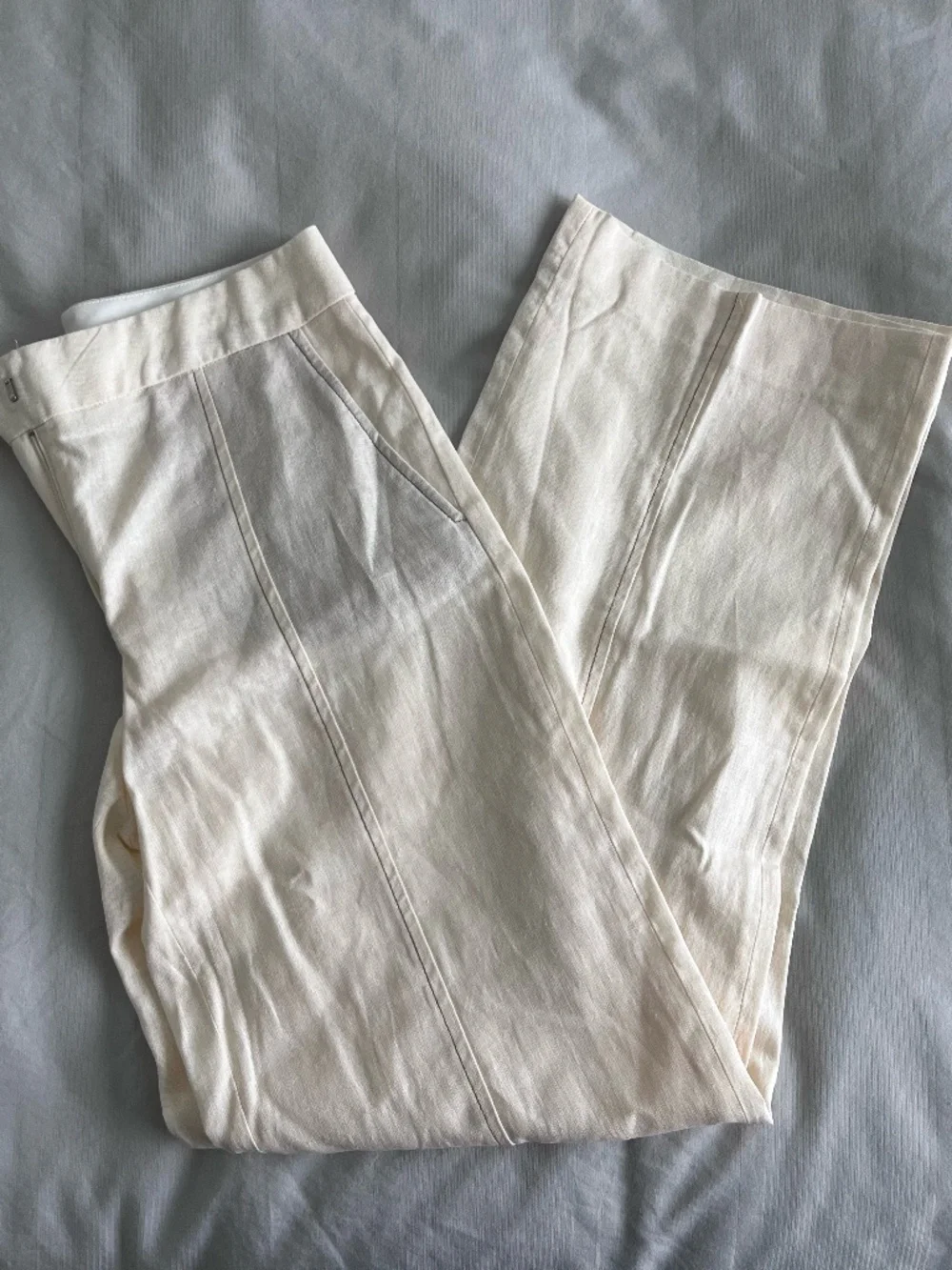 NWT Zara XS Straight Leg Linen Pants Ecru with Light Brown Contrast Stitching